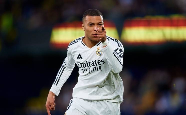 国王杯决赛开战在即！皇马面对2大顽疾，巴萨欲一战定霸主地位！